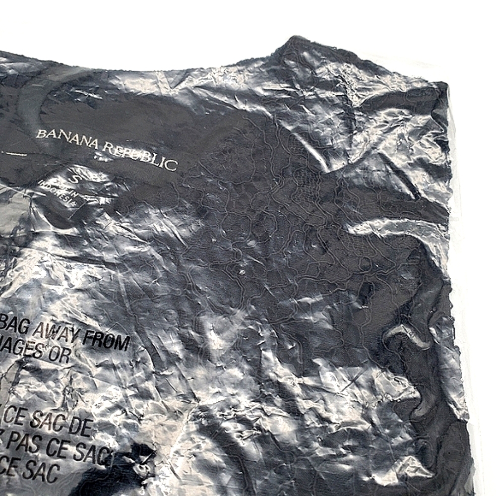 Banana Republic Black Lace Shell Top - Picture 3 of 4